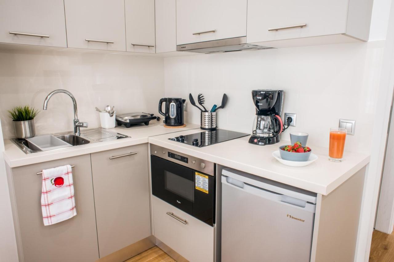 A23 Sunny & Cosy Suite With Balcony Near Parthenon Athen Eksteriør billede
