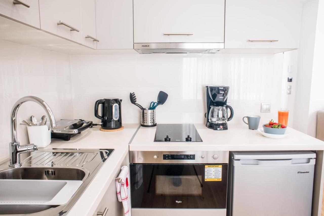 A23 Sunny & Cosy Suite With Balcony Near Parthenon Athen Eksteriør billede